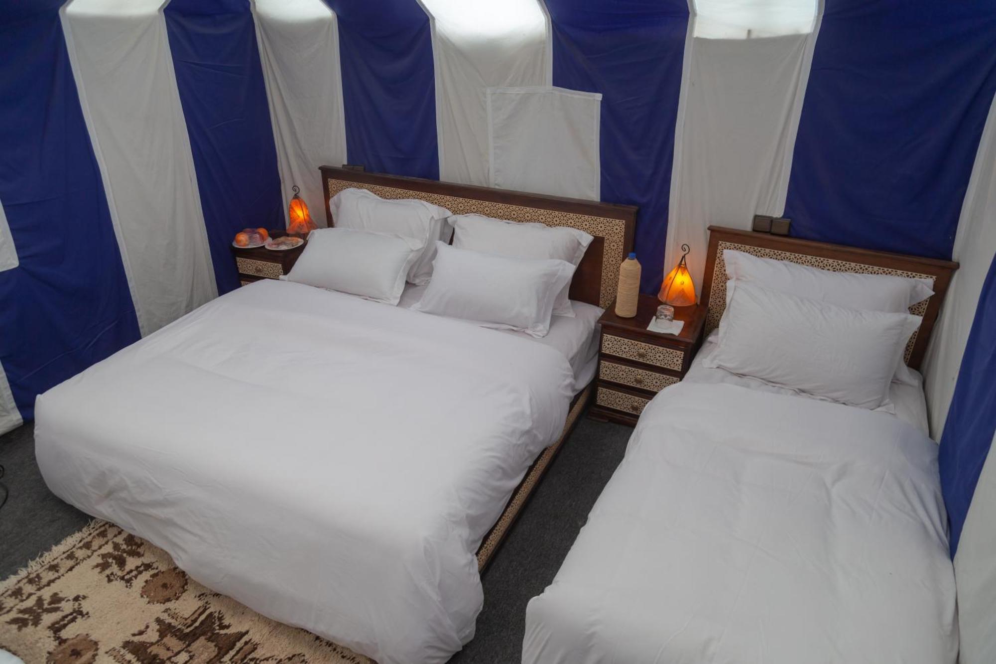 Khamlia Luxury Desert Camp เมอร์ซูกา ภายนอก รูปภาพ